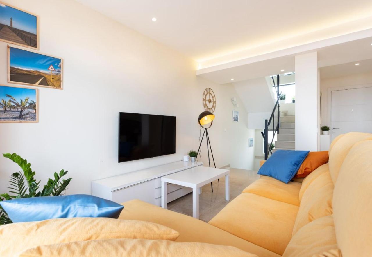 Sunny Castillo Apartment Costa De Antigua Ngoại thất bức ảnh